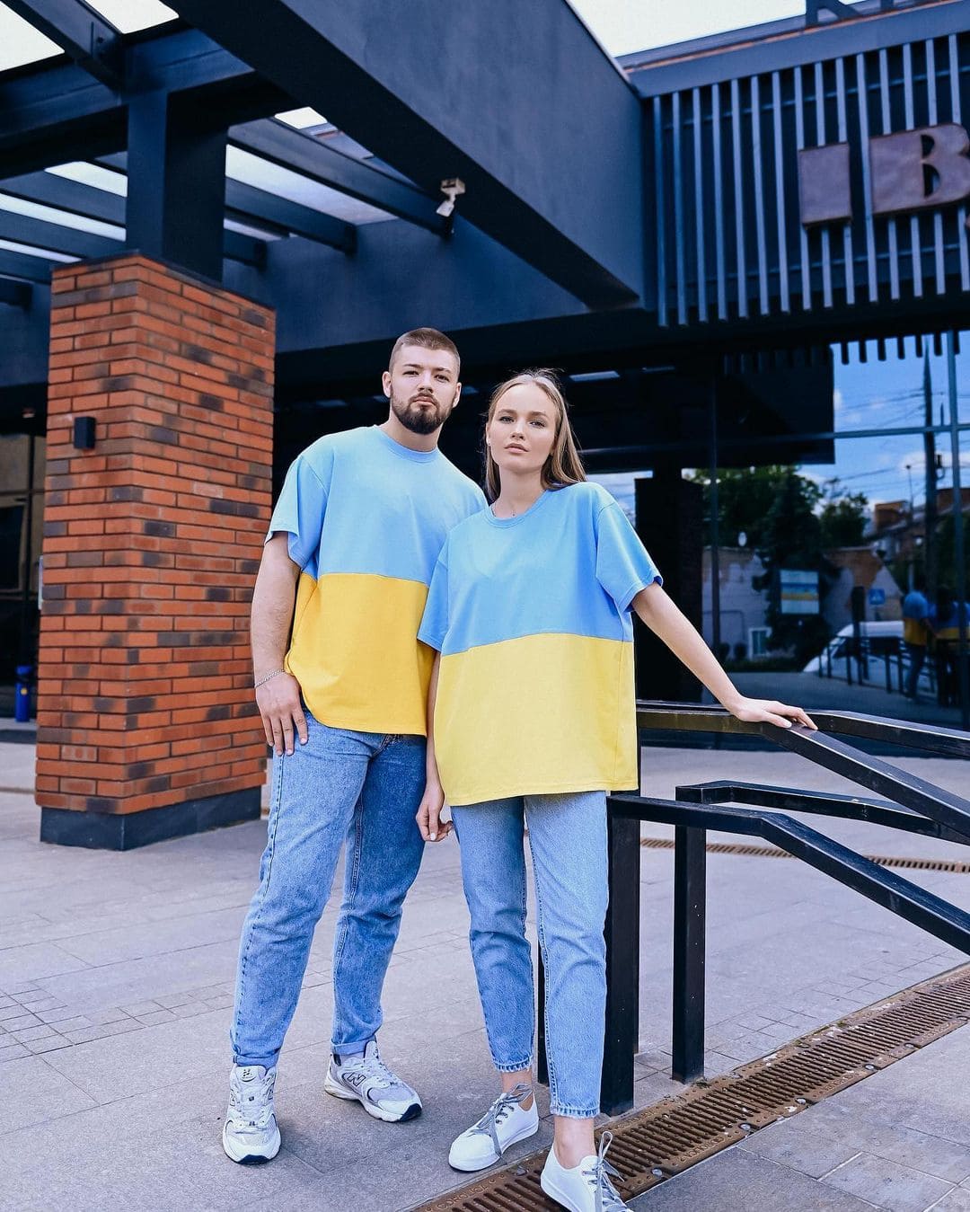 Мода барикад. Як одяг ставав голосом протесту в Україні і світі